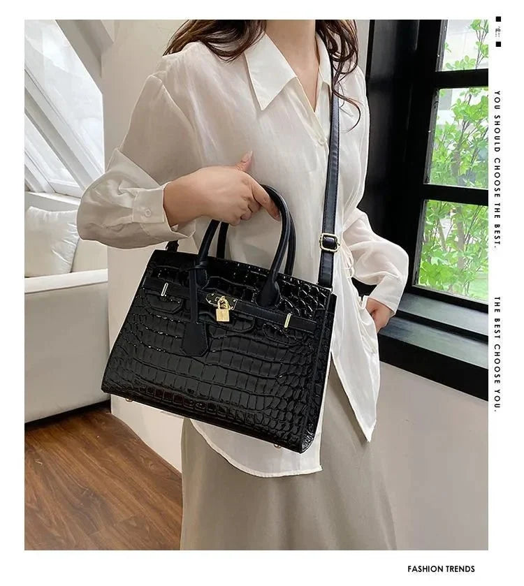 Bolso de Mujer en Piel Sintética Textura Cocodrilo Modelo Blinkin
